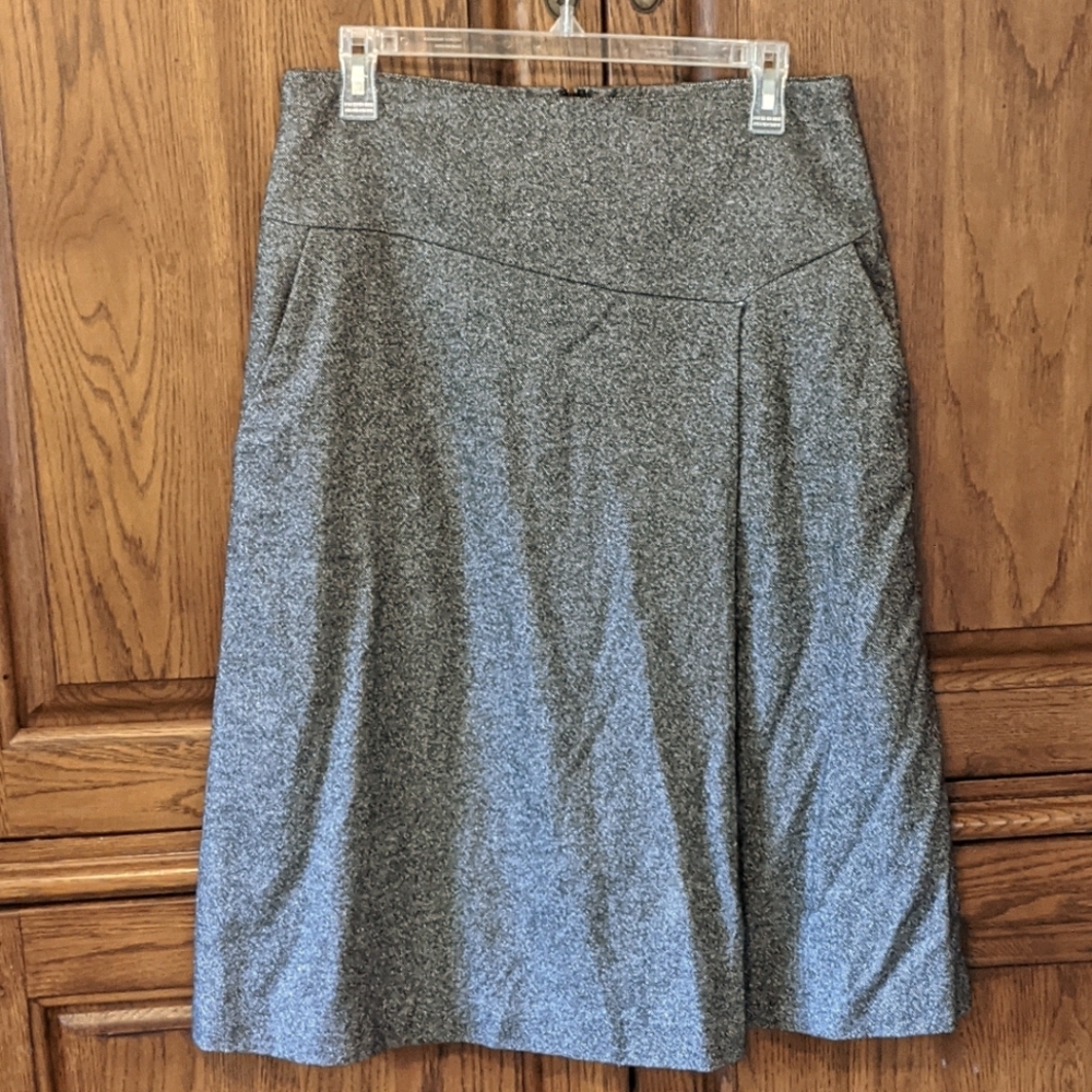 A line faux wrap skirt - size 6